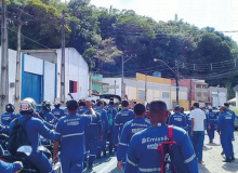 Trabalhadores terceirizados da Embasa sofrem com atraso de salários