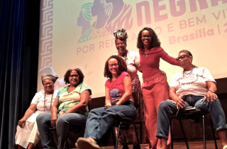 Mulheres negras em marcha por reparação e bem viver!