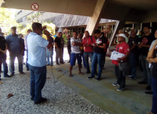 "RESISTÊNCIA" é palavra de ordem contra a privatização dos Correios
