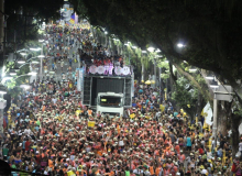 O BLOCO DA CUT BAHIA POR DEMOCRACIA E MAIS DIREITOS SE DESTACA NO CARNAVAL