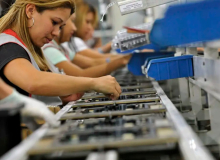 IPEA confirma: mulheres e negros serão os mais beneficiados com o fim da jornada 6x1