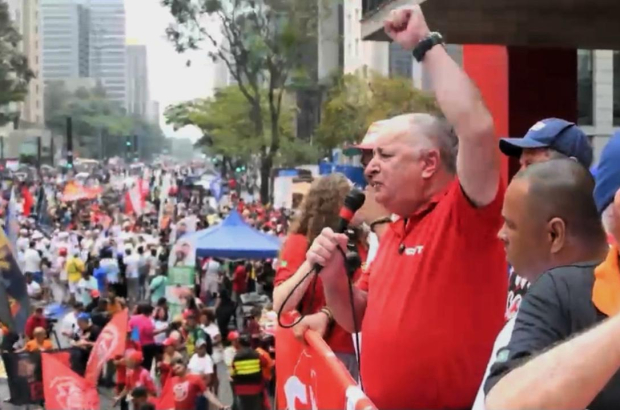 Vamos expor senador que trair a classe trabalhadora, convoca presidente da CUT