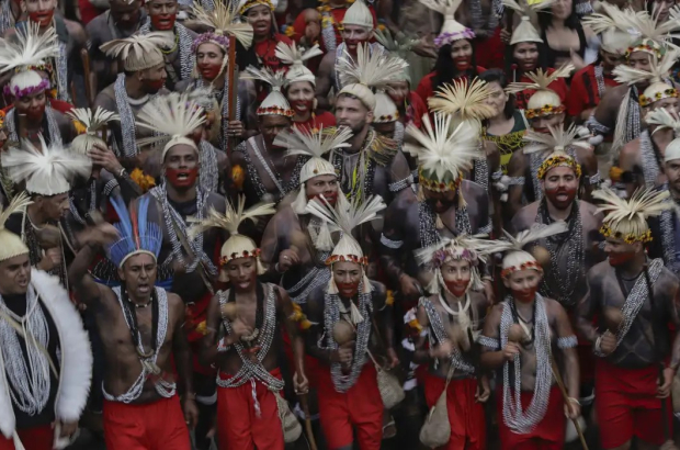 Senado aprova PEC em afronta ao STF e ao direito indígena